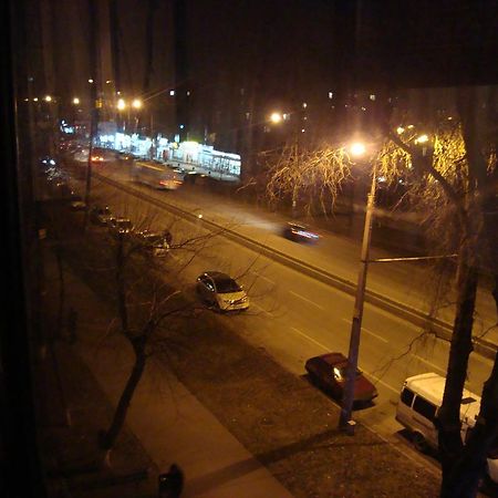 Studio On Stalevarov Near Meduniversity Zaporizhia Exterior foto