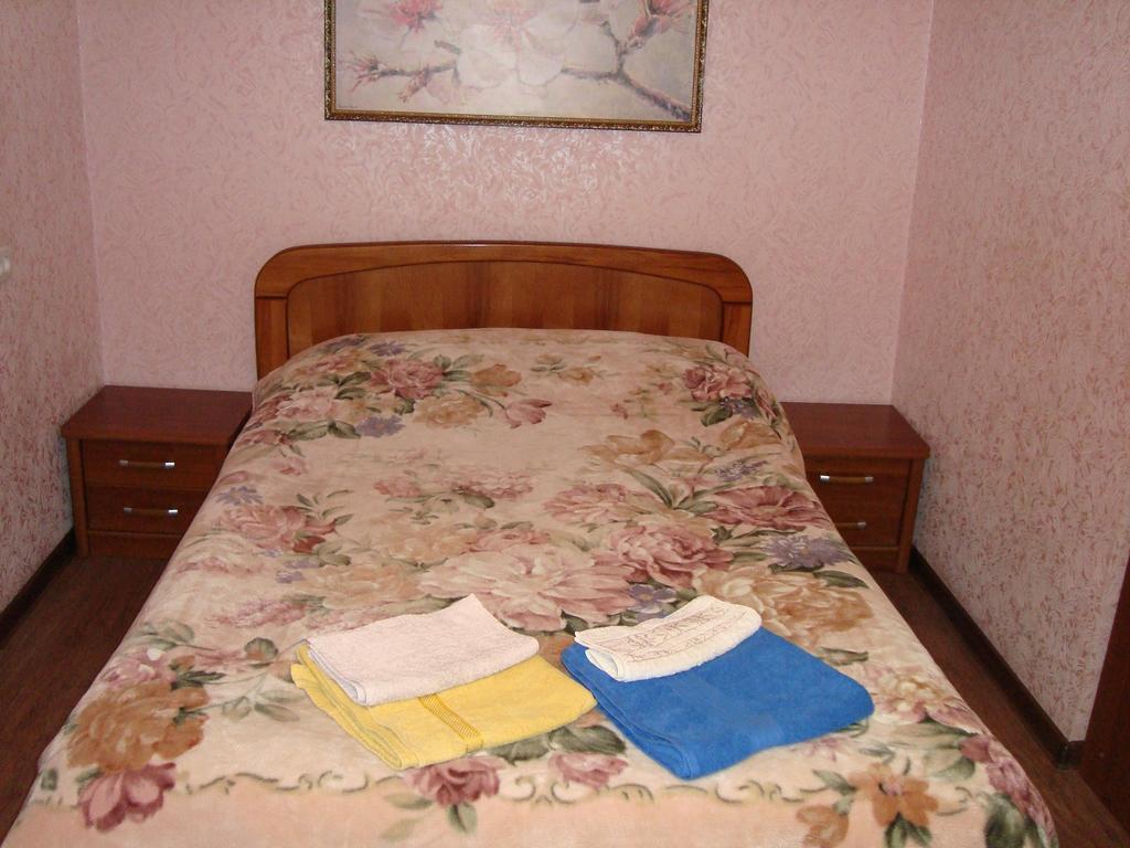 Studio On Stalevarov Near Meduniversity Zaporizhia Exterior foto