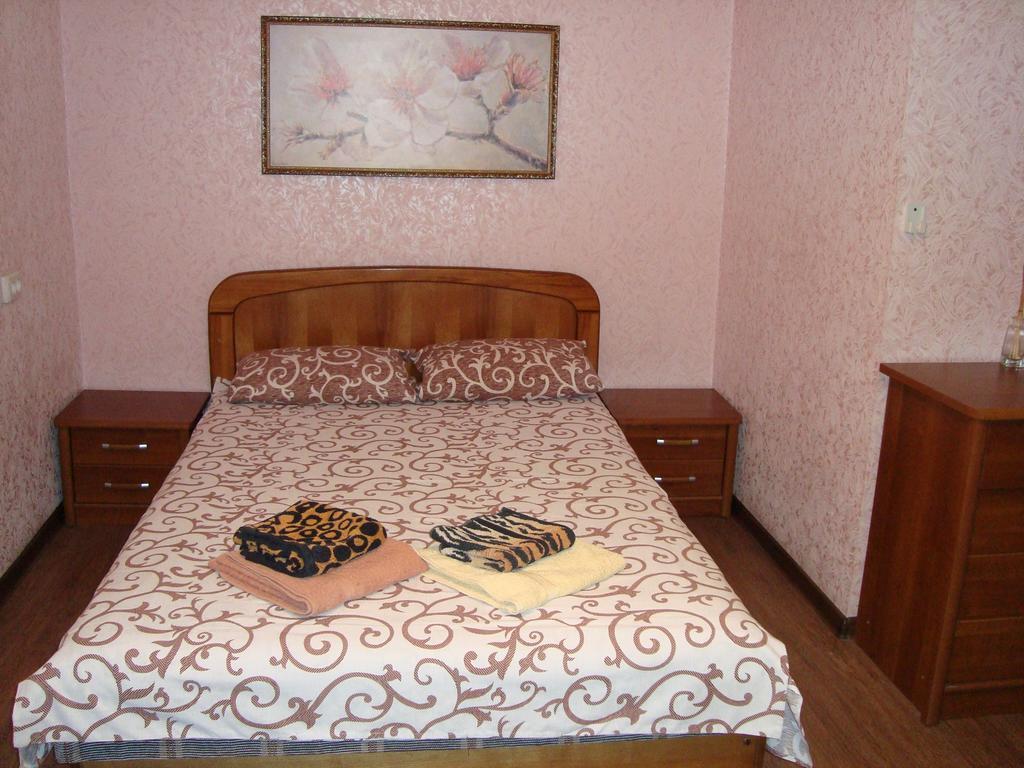 Studio On Stalevarov Near Meduniversity Zaporizhia Exterior foto